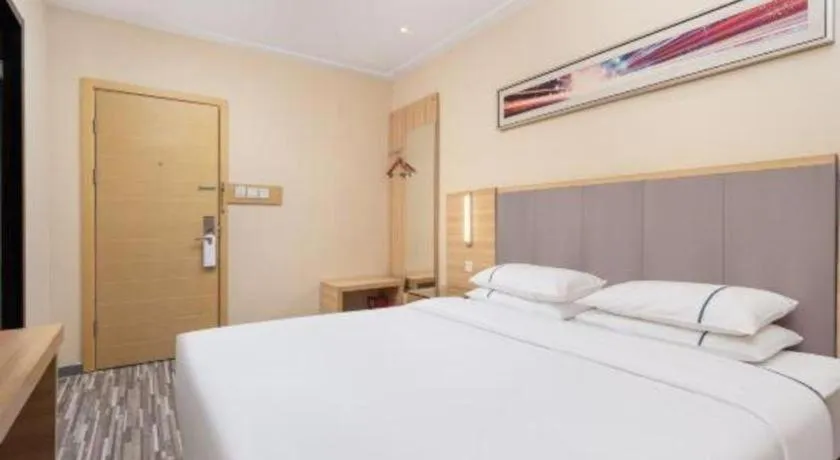 Bed in City Comfort Inn Wuhan Xudong Xiaoping Hubei University