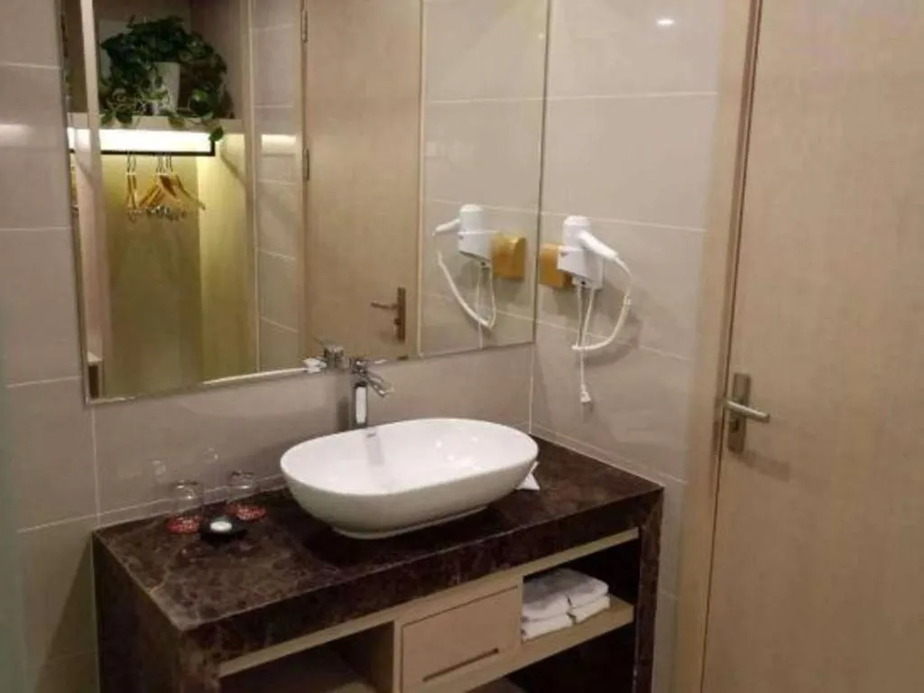 Borrman Hotel Hefei Guogou Plaza Sanli'an Metro Station