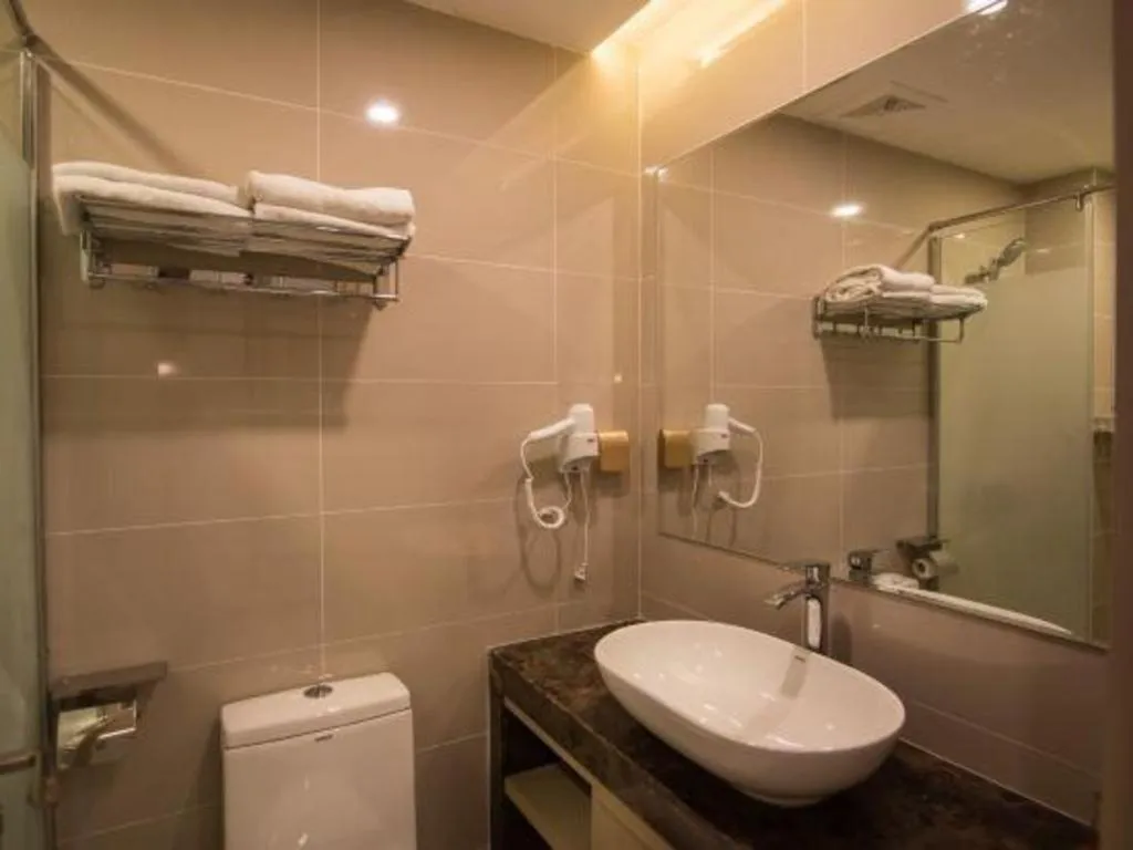 Borrman Hotel Hefei Guogou Plaza Sanli'an Metro Station