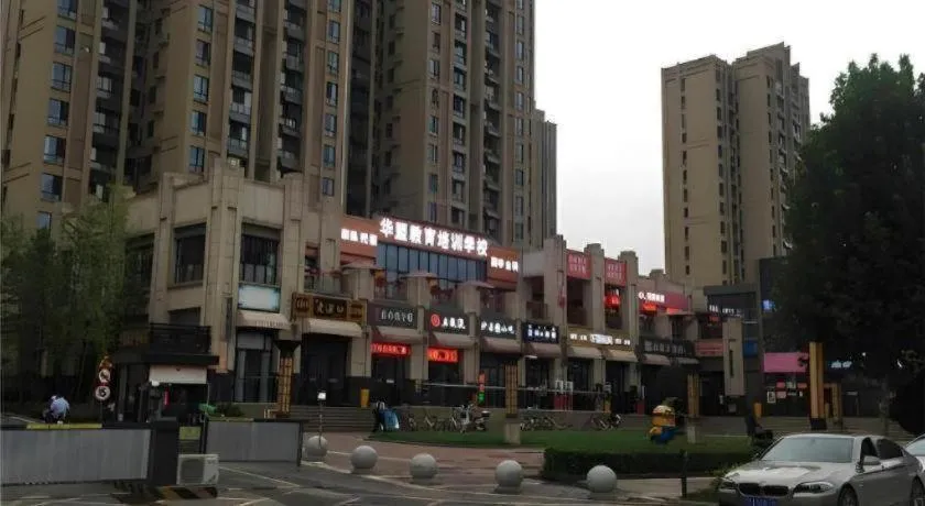 City Comfort Inn Wuhan Guanggu Minzhu Avenue NO.1 Middle School Affiliated to CCNU