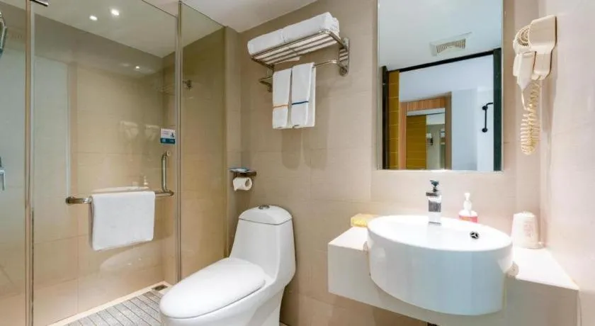 City Comfort Inn Wuhan Guanggu Minzhu Avenue NO.1 Middle School Affiliated to CCNU