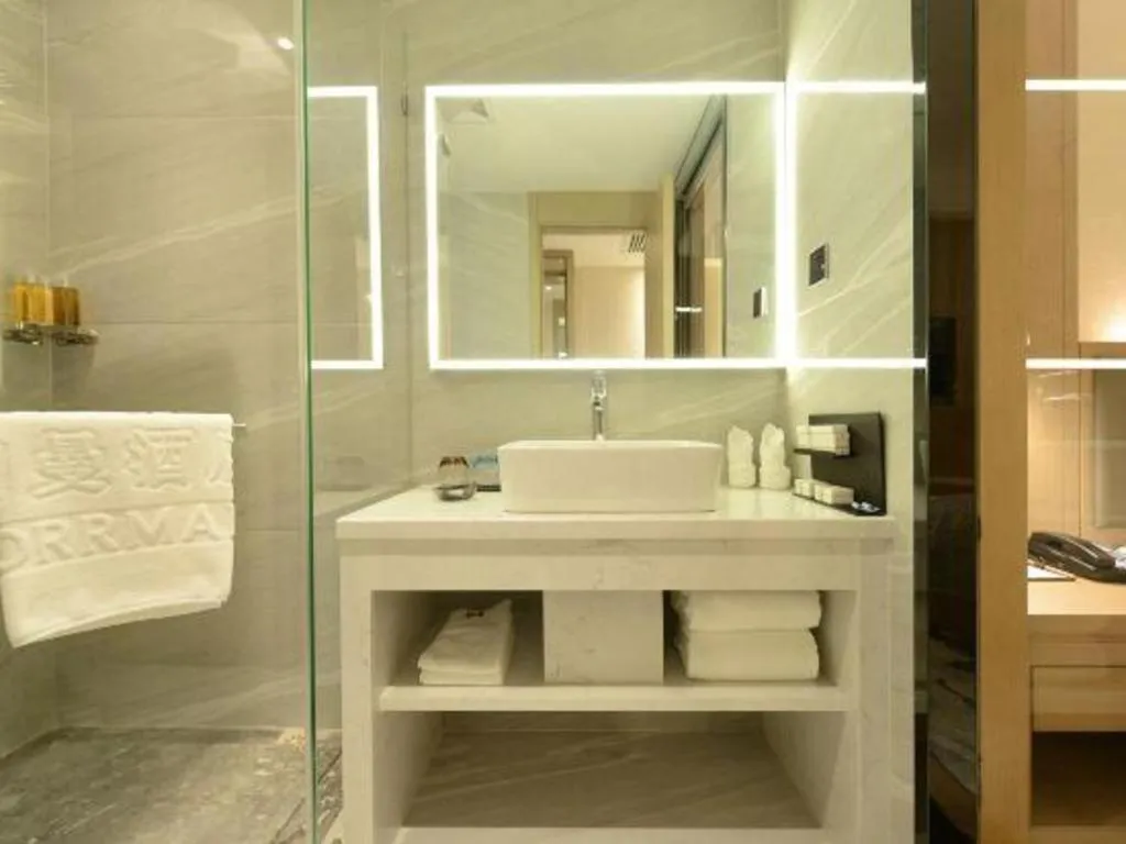 Borrman Hotel Guiyang Guanshanhu International Conference Center Metro Station