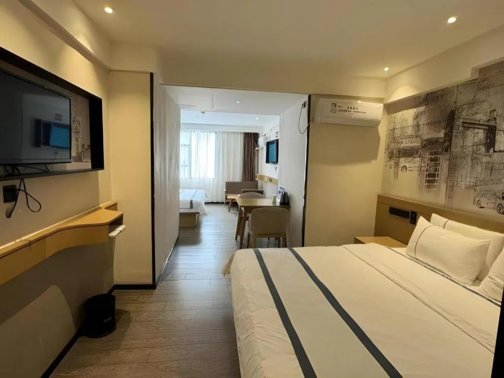 Bed in City Comfort Inn Guangzhou Shisanhang Shangxiajiu Pedestrian Street 1st Branch