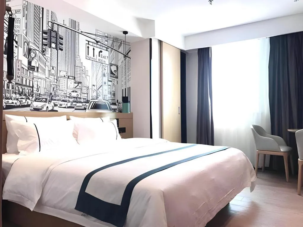 Bed in City Comfort Inn Guangzhou Shisanhang Shangxiajiu Pedestrian Street 1st Branch