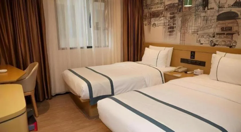 Bed in City Comfort Inn Guangzhou Shisanhang Shangxiajiu Pedestrian Street 1st Branch