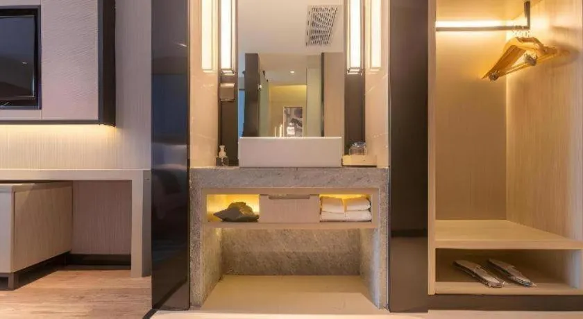 Echarm Hotel Aegean Shopping Park Zhonghuan Plaza