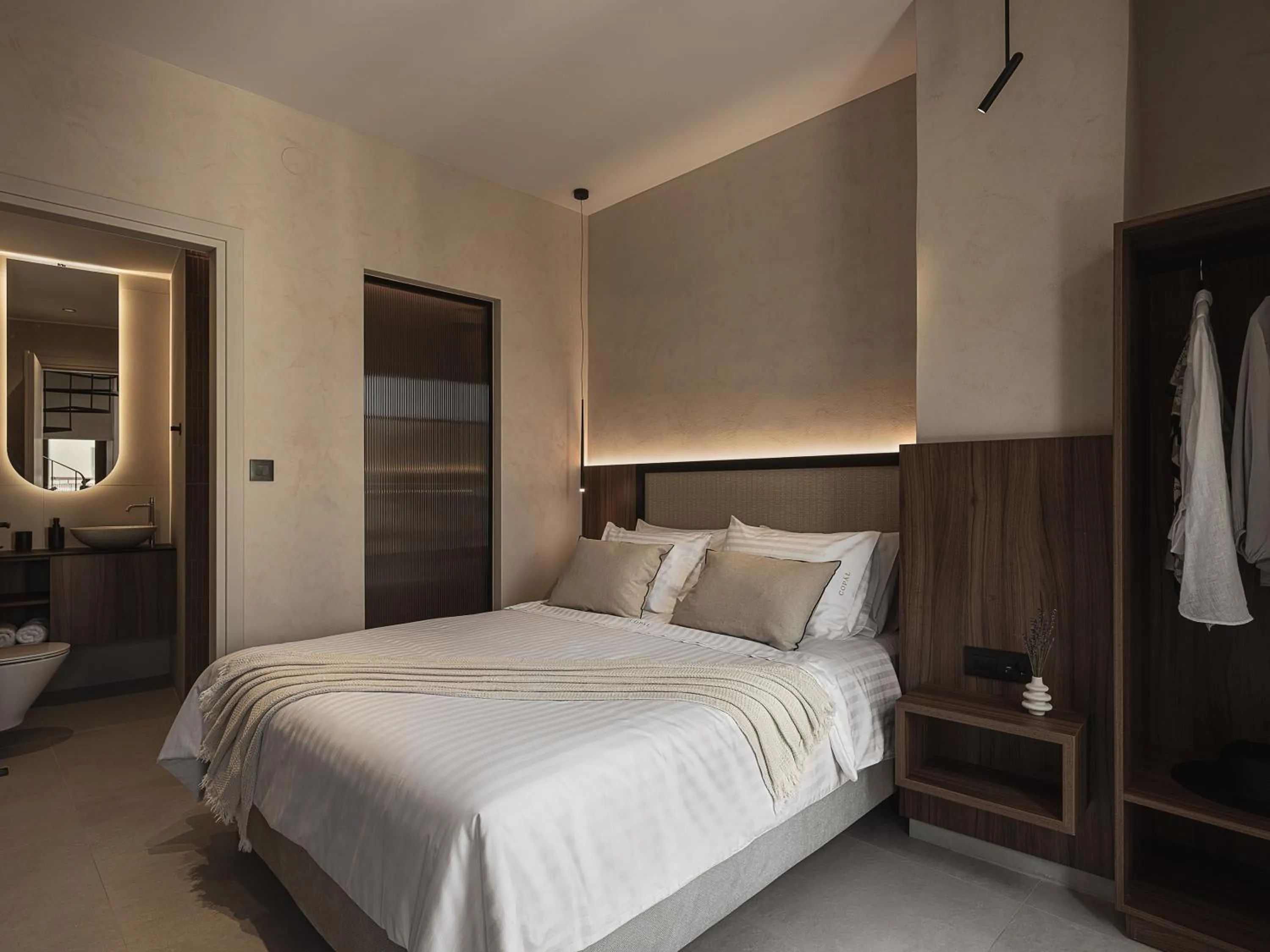 Bed in Copal Simple Staying