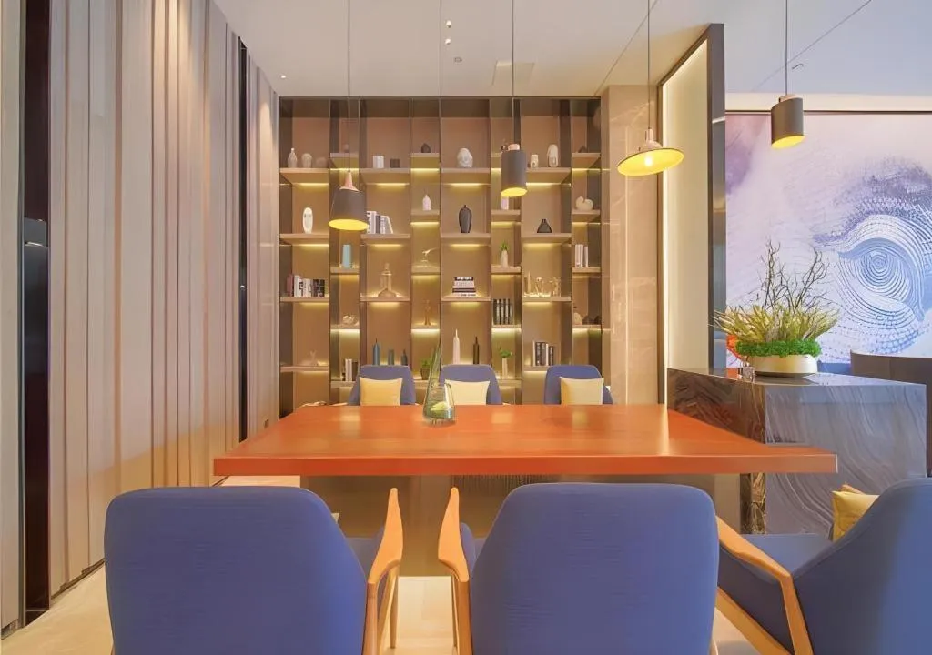 Echarm Hotel Guangzhou Changlong Shiqiao Metro Station