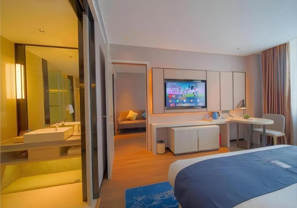 Bed in Echarm Hotel Guangzhou Changlong Shiqiao Metro Station