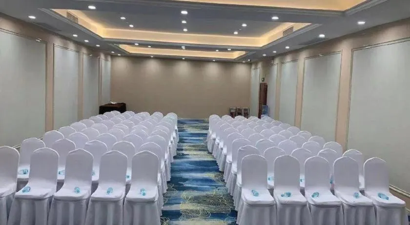 Echarm Hotel Guangzhou Changlong Shiqiao Metro Station