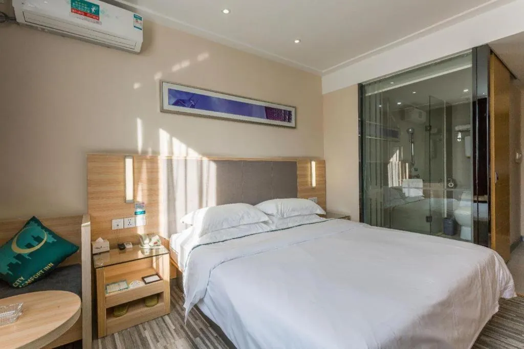 Bed in City Comfort Inn Guangzhou Tianhe District Tangxia Exhibition Center