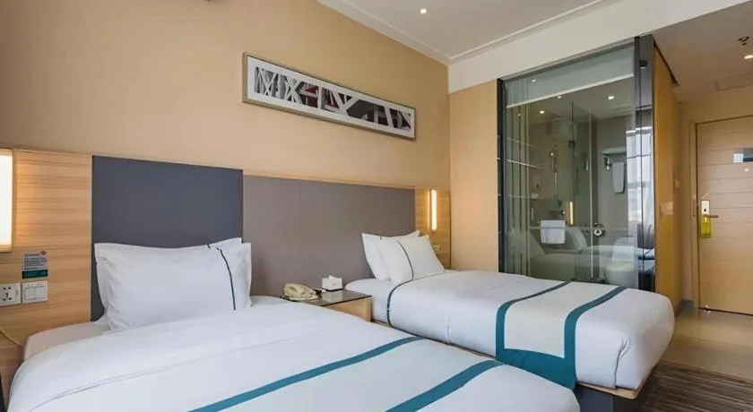 Bed in City Comfort Inn Guangzhou Tianhe District Tangxia Exhibition Center