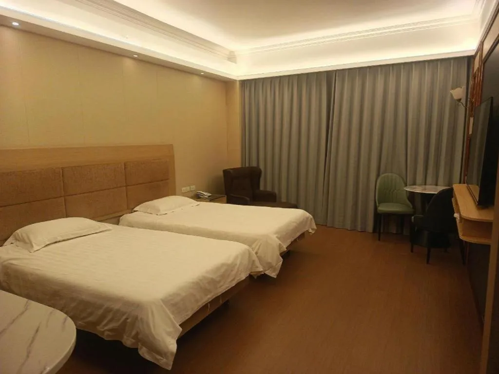 Bed in City Comfort Inn Wuhan Jinyinhu Garden Expo Park