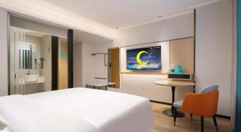 Bed in City Comfort Inn Wuhan Jinyinhu Garden Expo Park