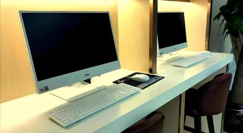 Borrman Hotel Zhanjiang Shimao Building High-speed Railway Station