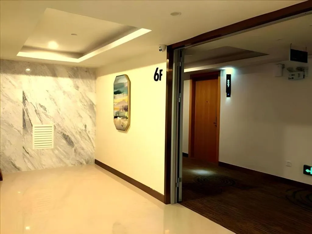 Borrman Hotel Zhanjiang Shimao Building High-speed Railway Station