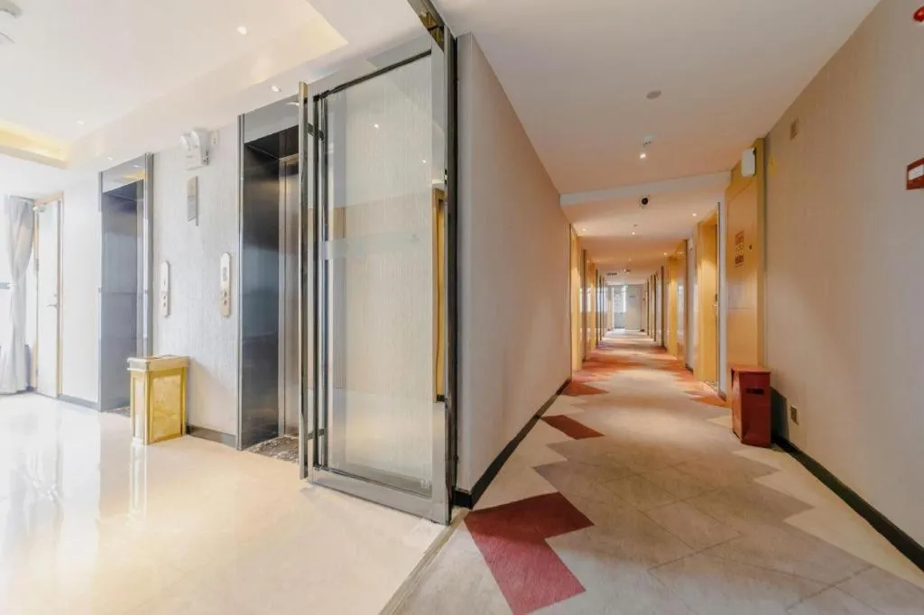 Borrman Hotel Puning International Commodity City Wantaihui