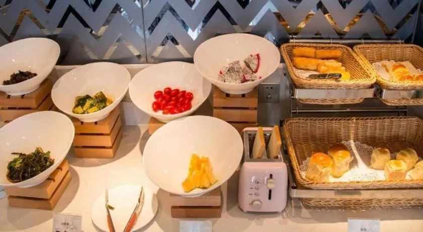 Borrman Hotel Puning International Commodity City Wantaihui