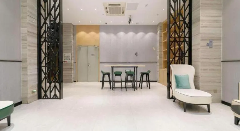 Borrman Hotel Puning International Commodity City Wantaihui