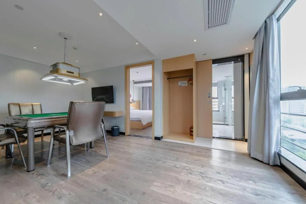 Borrman Hotel Puning International Commodity City Wantaihui