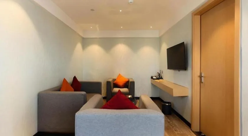 Borrman Hotel Puning International Commodity City Wantaihui