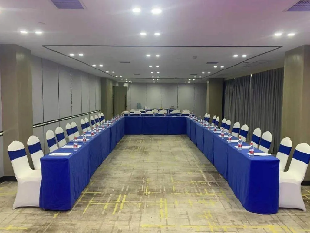 Echarm Hotel Changsha Guihua Park Metro Station