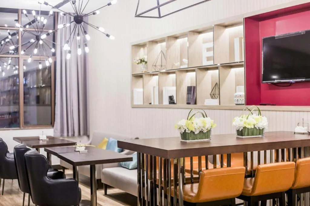 Echarm Hotel Xinyu Railway Station Baoshi Park