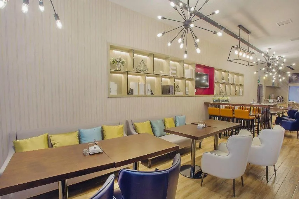 Echarm Hotel Xinyu Railway Station Baoshi Park