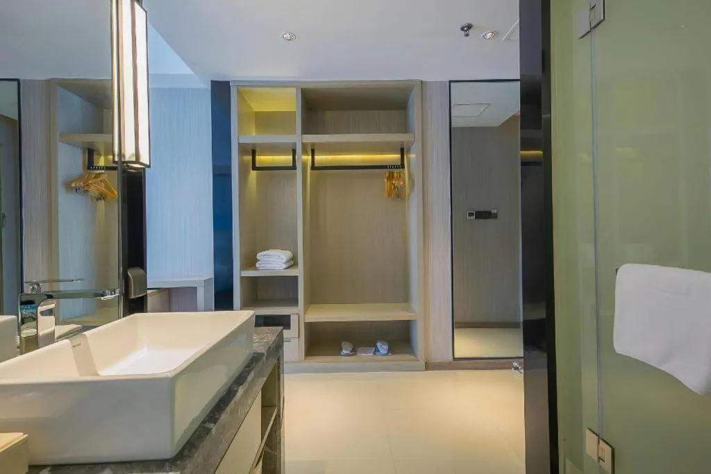 Echarm Hotel Xinyu Railway Station Baoshi Park