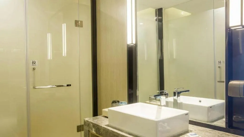 Echarm Hotel Xinyu Railway Station Baoshi Park