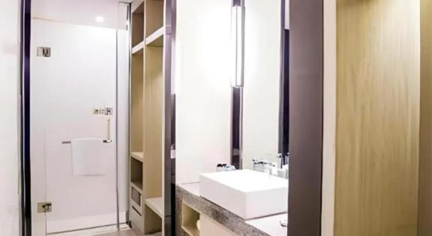 Echarm Hotel Xinyu Railway Station Baoshi Park