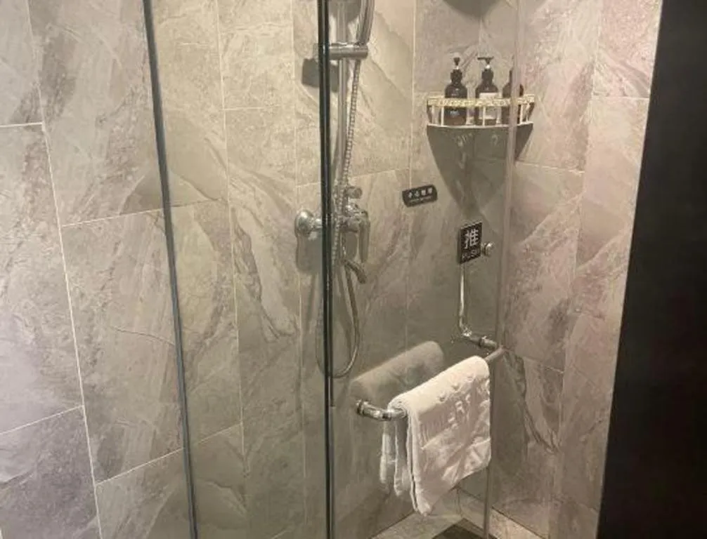 Immersing Hotel Guilin Two Rivers and Four Lakes Dongxi Alley