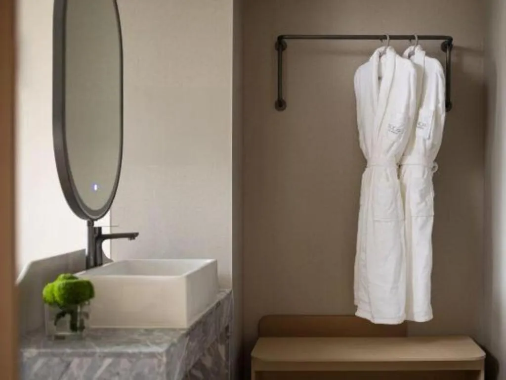 Immersing Hotel Guilin Two Rivers and Four Lakes Dongxi Alley