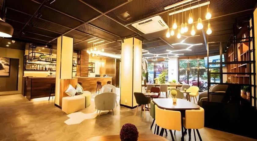 Immersing Hotel Guilin Two Rivers and Four Lakes Dongxi Alley