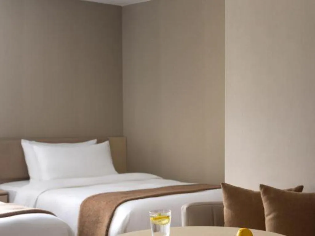 Bed in Immersing Hotel Guilin Two Rivers and Four Lakes Dongxi Alley