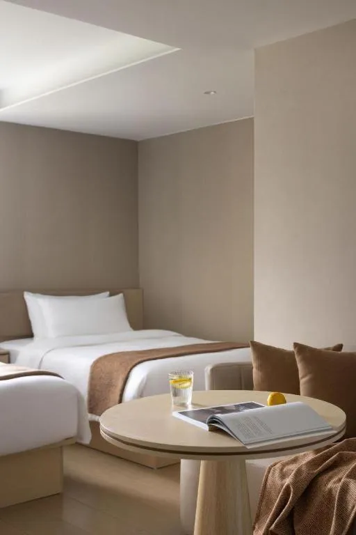 Bed in Immersing Hotel Guilin Two Rivers and Four Lakes Dongxi Alley