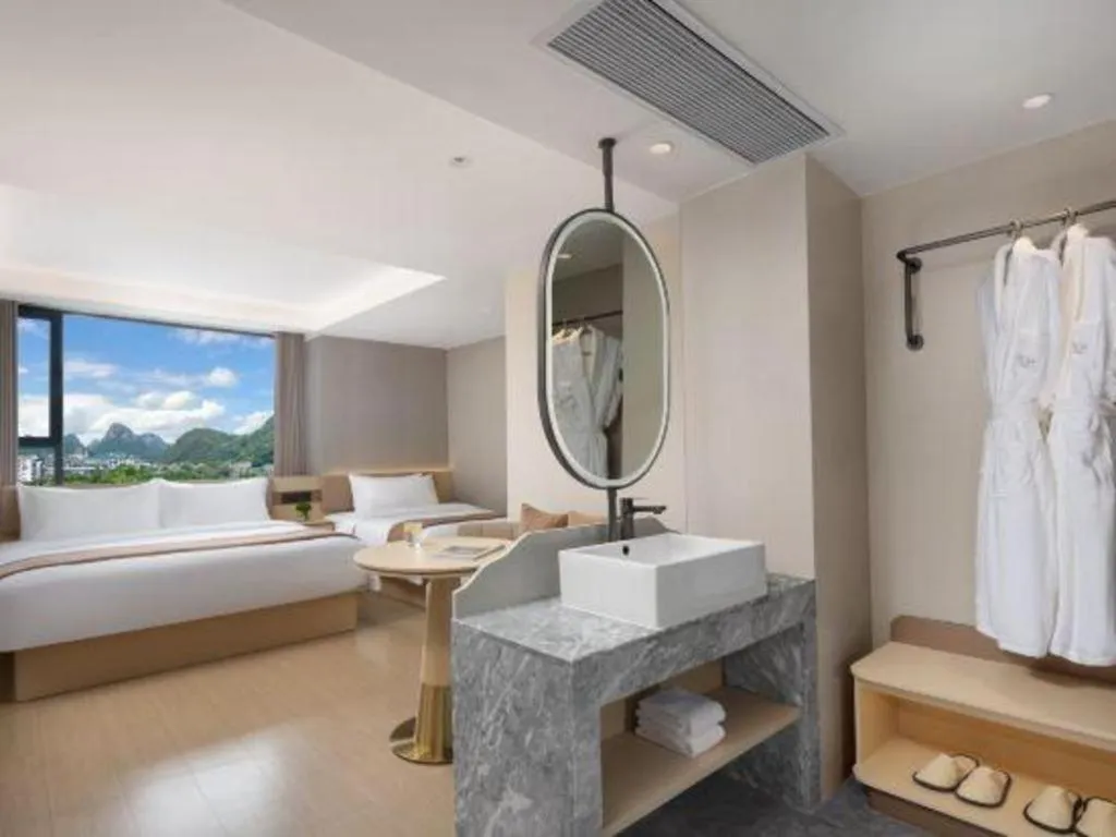 Immersing Hotel Guilin Two Rivers and Four Lakes Dongxi Alley