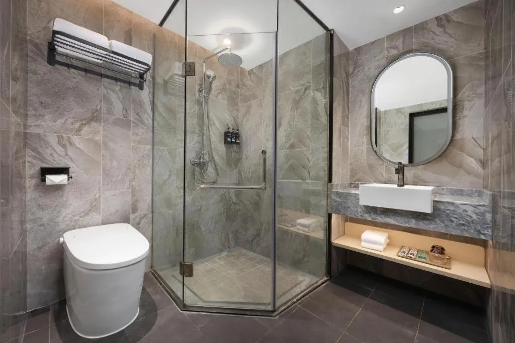 Immersing Hotel Guilin Two Rivers and Four Lakes Dongxi Alley