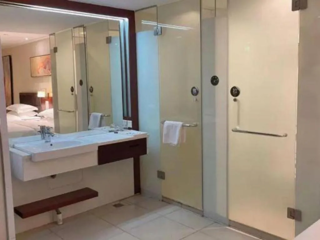 Bed in Borrman Hotel Guangzhou Changlong Shiqiao Metro Station