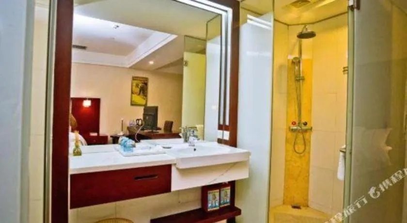 Borrman Hotel Guangzhou Changlong Shiqiao Metro Station