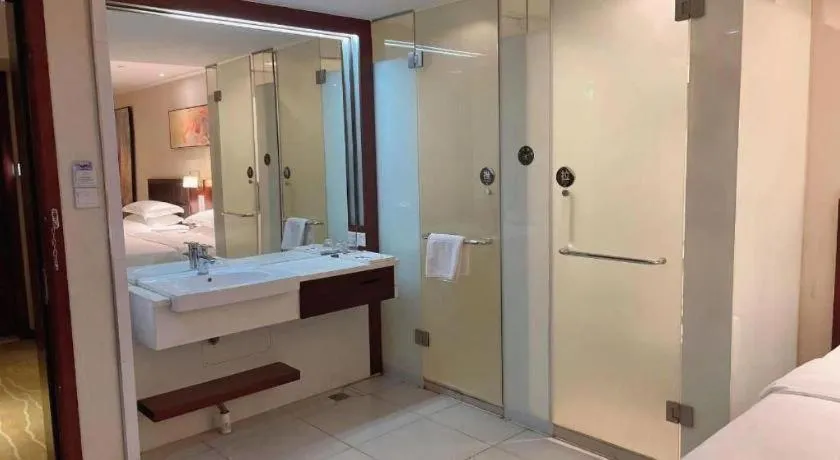 Bed in Borrman Hotel Guangzhou Changlong Shiqiao Metro Station