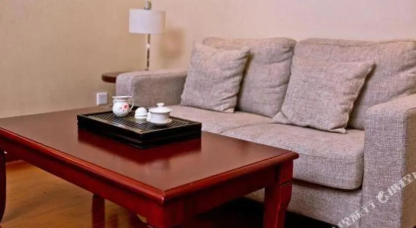 Borrman Hotel Guangzhou Changlong Shiqiao Metro Station