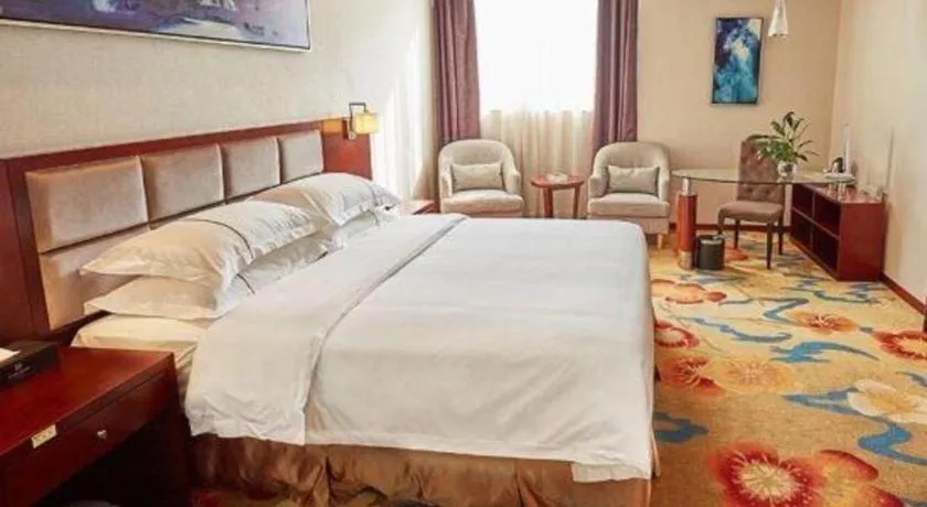 Bed in Borrman Hotel Guangzhou Changlong Shiqiao Metro Station