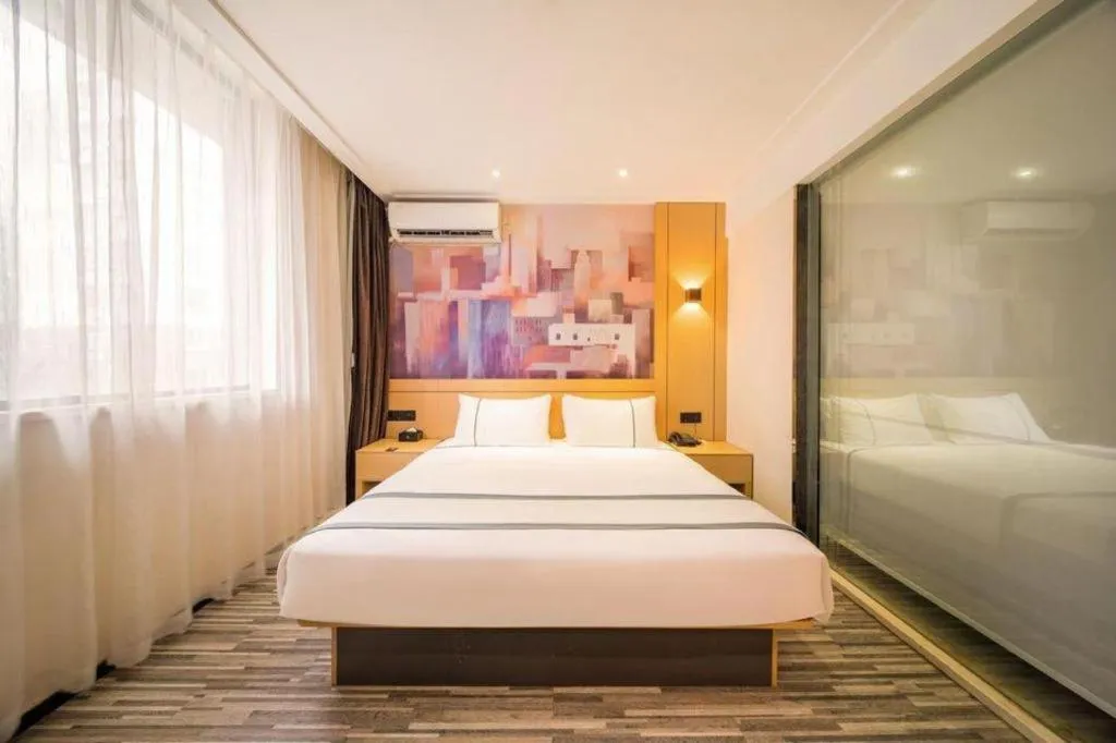 Bed in City Comfort Inn Wuhan Children's Hospital Xianggang Road Metro Station