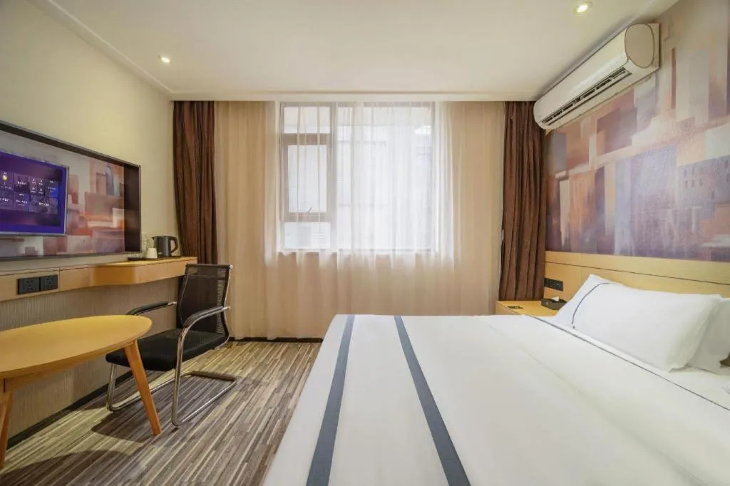 Bed in City Comfort Inn Wuhan Children's Hospital Xianggang Road Metro Station