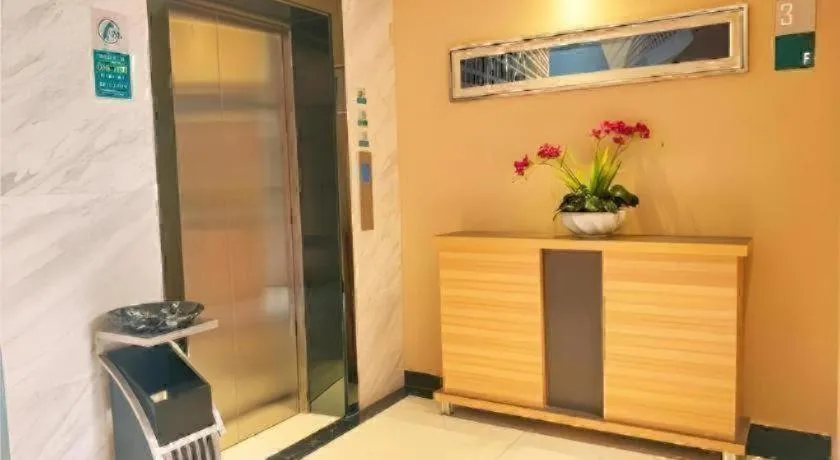 City Comfort Inn Wuhan Children's Hospital Xianggang Road Metro Station