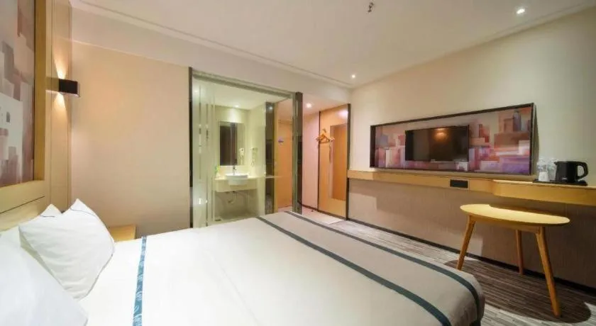 Bed in City Comfort Inn Wuhan Children's Hospital Xianggang Road Metro Station