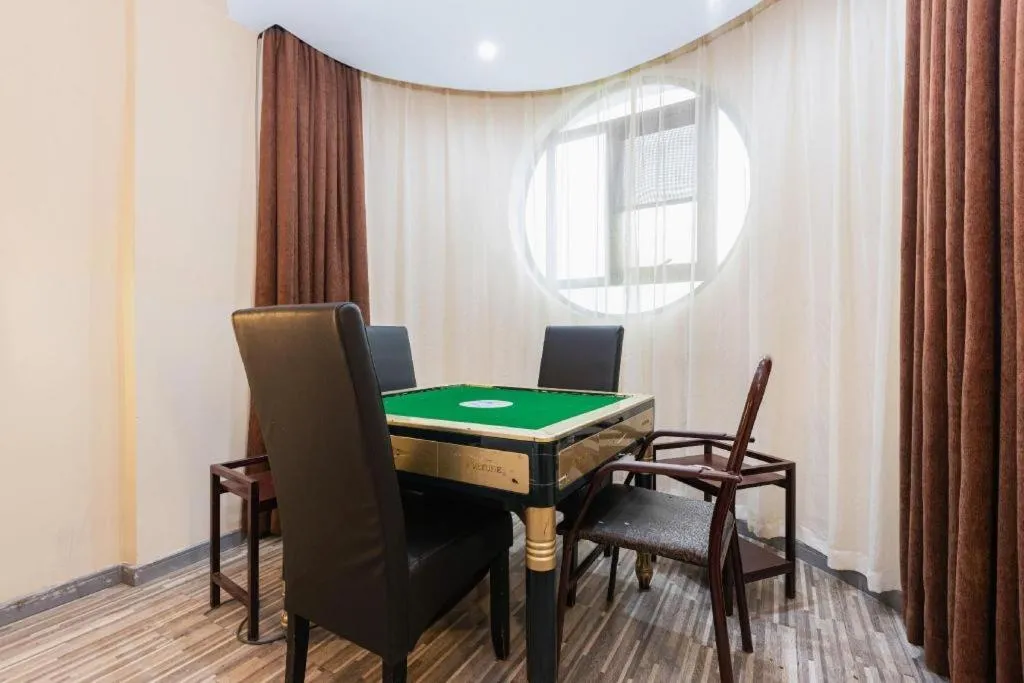 Jtour Inn Huanggang Hongan Lieshi Lingyuan