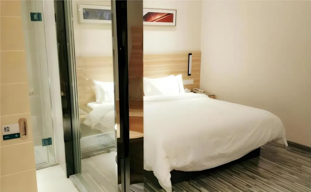 Bed in City Comfort Inn Wuhan Hangkong Road Tongji Hospital