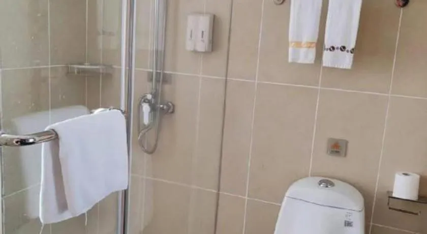 JTOUR Inn Maoming Gaozhou Guabangling Park